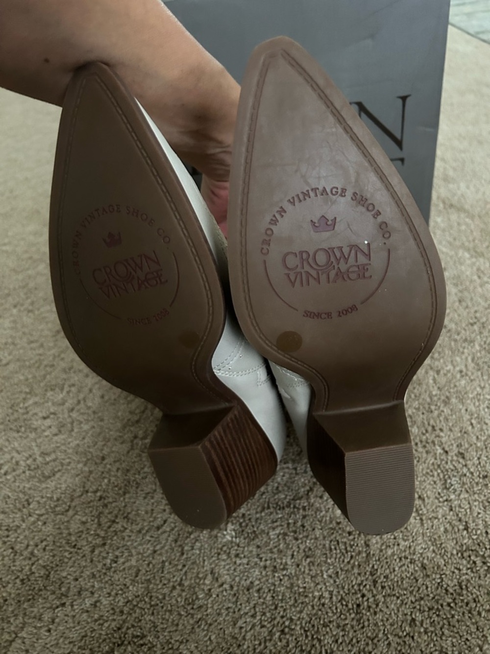 NWT CROWN VINTAGE floral cowboy boots 👢!! - Picture 2 of 16